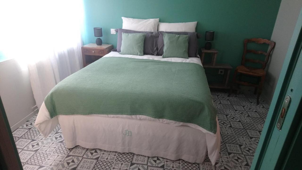 Bed and Breakfast L'Esperluette En Camargue Uchaud Exterior foto